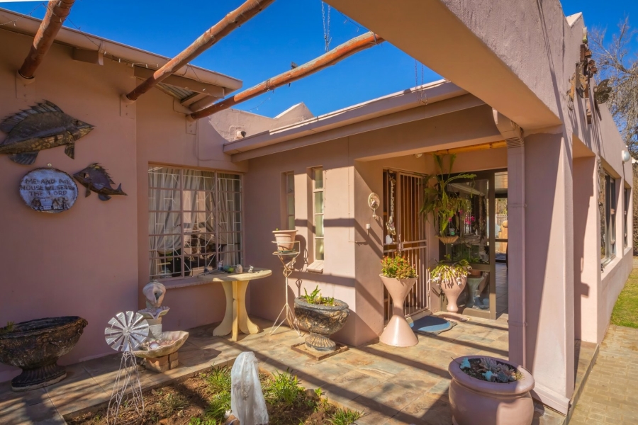 3 Bedroom Property for Sale in Kroonheuwel Free State